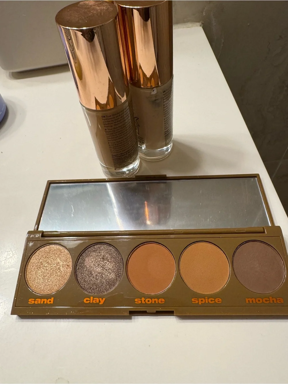 & Other Stories True Skin Hydrating Foundation Duo - Beige Shades